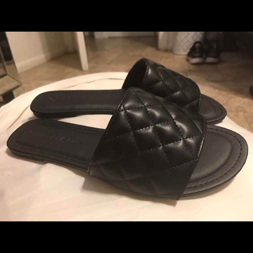 Black Quilted Sandals